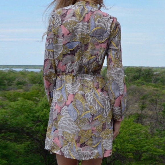 shirt-tail dress - Picture 4 of 5